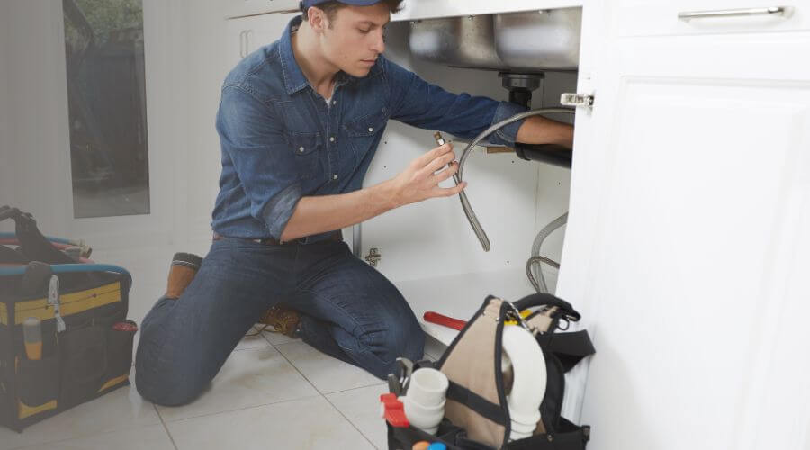 Local water heater installation in Gurnee, IL